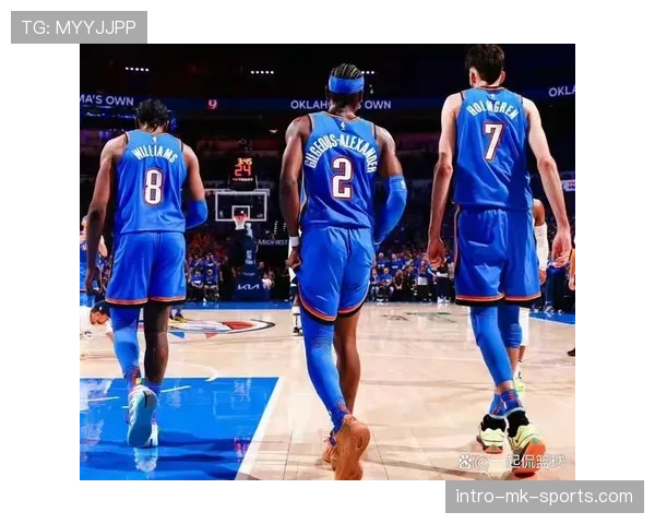 埃尔文·海耶斯内线突破拉开空间 提升球队关键攻防效率