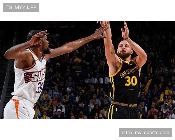 杜兰特单打拉开空间 提升得分稳定性胜过库里