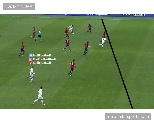 裁判手势背后隐藏的足球规则细节全解析