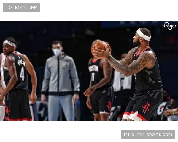 巴萨进攻效率崩溃，机会增多但终结能力下降，当前赛季表现受限